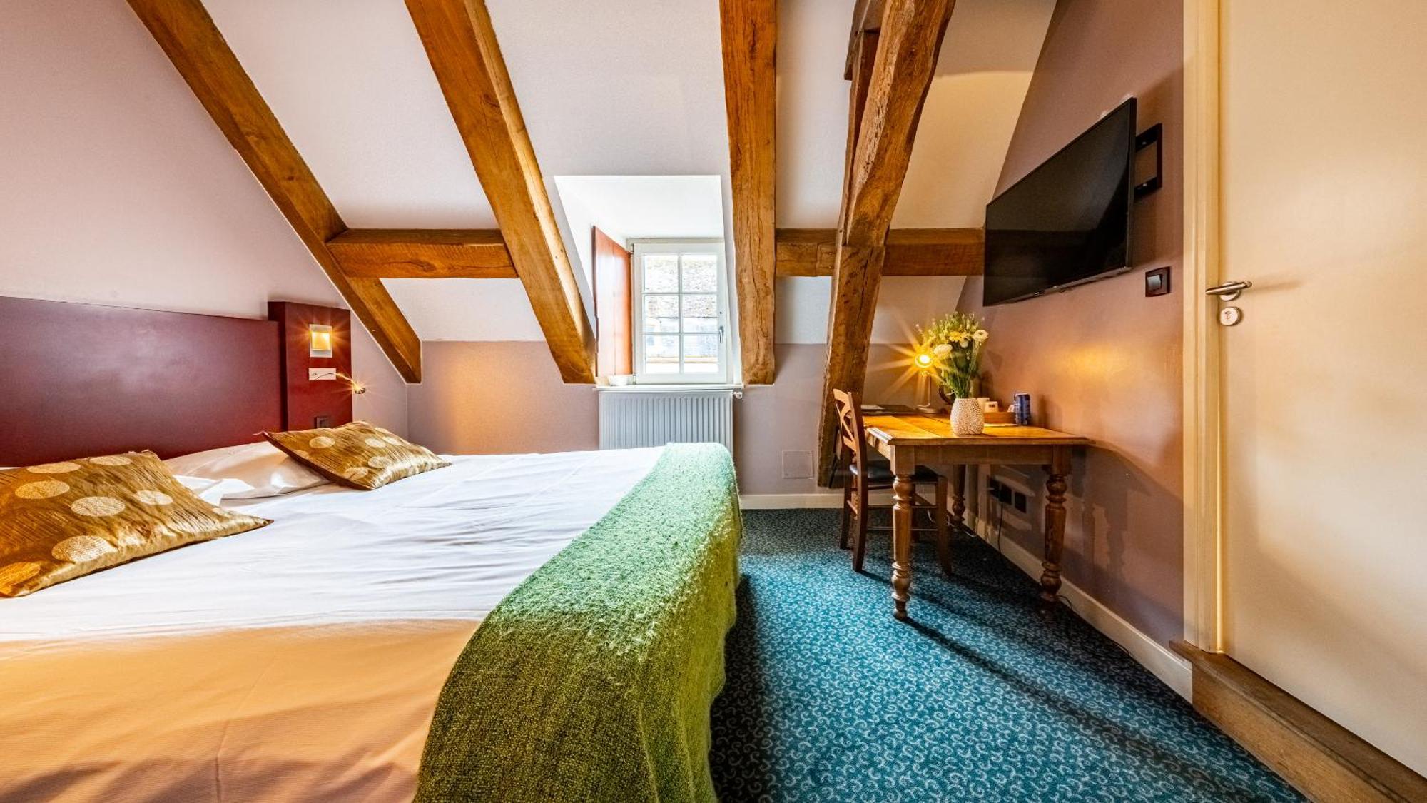 סמור-אן-אוסווה Hotel Relais De La Cote D'Or מראה חיצוני תמונה