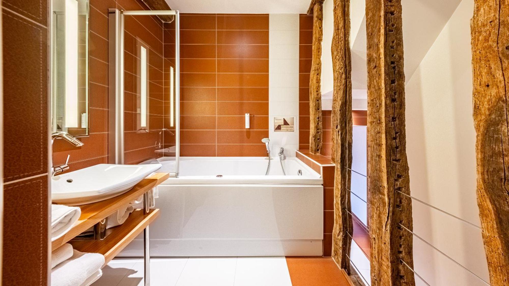 סמור-אן-אוסווה Hotel Relais De La Cote D'Or מראה חיצוני תמונה