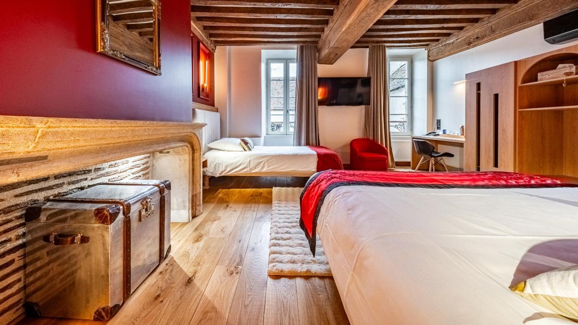 סמור-אן-אוסווה Hotel Relais De La Cote D'Or מראה חיצוני תמונה