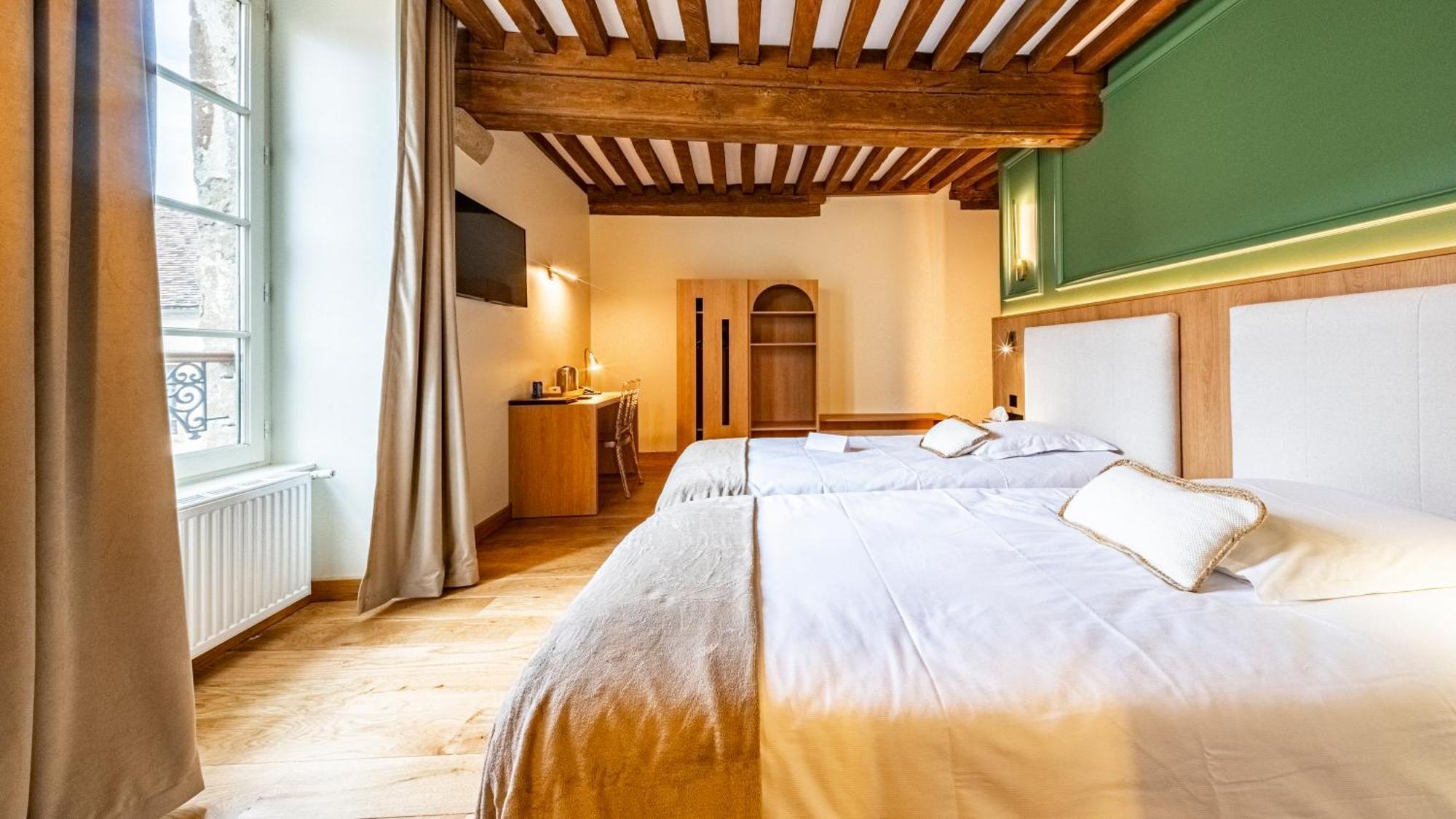 סמור-אן-אוסווה Hotel Relais De La Cote D'Or מראה חיצוני תמונה